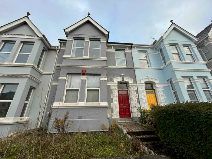 2 Bedroom Flat To Rent In Gff Peverell Park Road, Plymouth, PL3