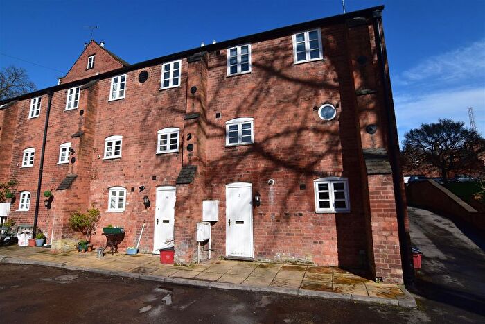 2 Bedroom Terraced House To Rent In New Brook Street, Leamington Spa, CV32