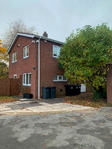 4 Bedroom Detached House To Rent In Shenley Green, Northfield, Birmingham B29