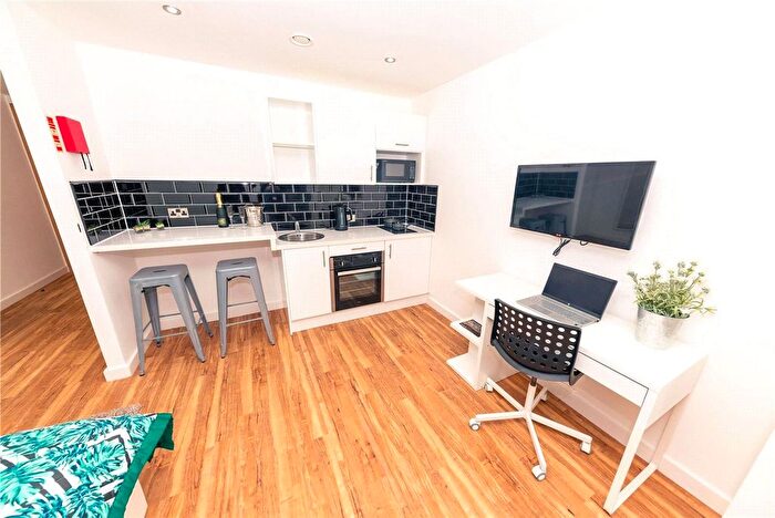 Studio To Rent In Plaza Boulevard, Liverpool, L8
