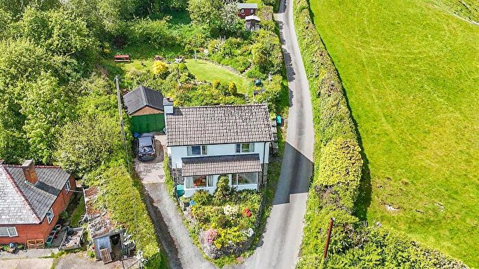 3 Bedroom Detached House For Sale In Llanrhaeadr Ym Mochnant, Oswestry, SY10