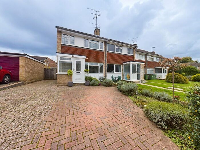 3 Bedroom End Of Terrace House To Rent In Fern Way, Horsham, RH12