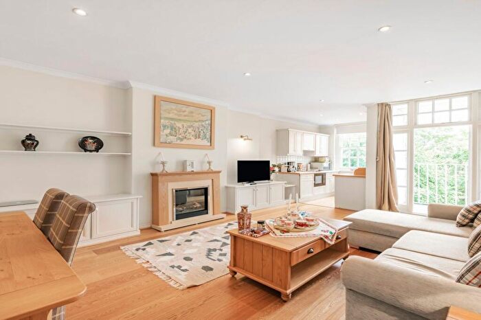 1 Bedroom Flat To Rent In Elm Tree Road, London, NW8