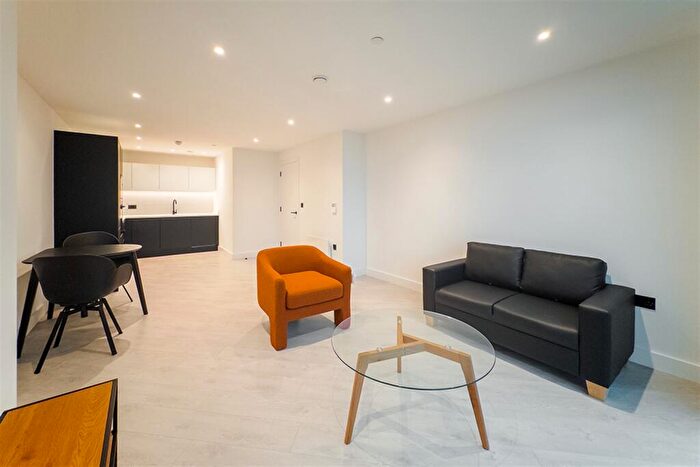 1 Bedroom Apartment To Rent In Vista River Tower, M3