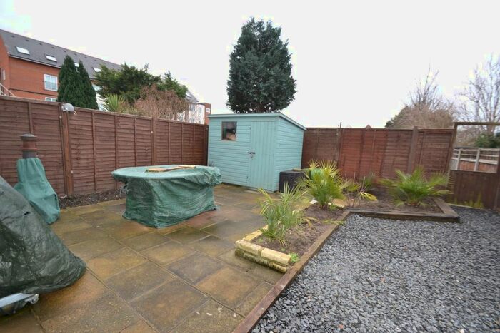 2 Bedroom Maisonette To Rent In Manor Road, Walton-On-Thames, KT12