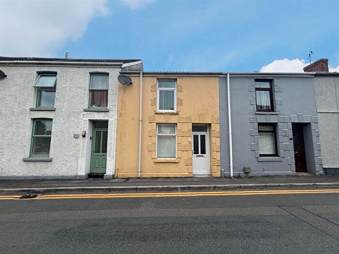 2 Bedroom Terraced House For Sale In Maescanner Road, Llanelli, SA14