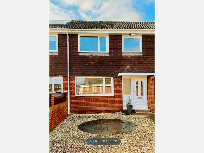 3 Bedroom Terraced House To Rent In Cosford Court, Newcastle Upon Tyne, NE3