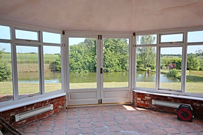 6 Bedroom Detached House To Rent In The Broadway, Dunmow, CM6