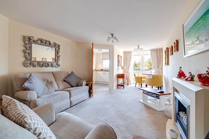 1 Bedroom Flat For Sale In Bradburns Lane, Hartford, Northwich, CW8