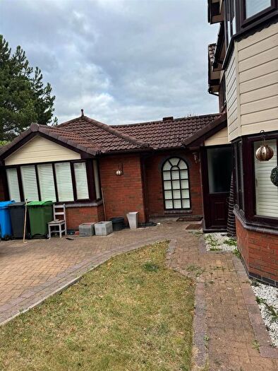 5 Bedroom Detached House To Rent In Hardrush Fold, Failsworth, M35