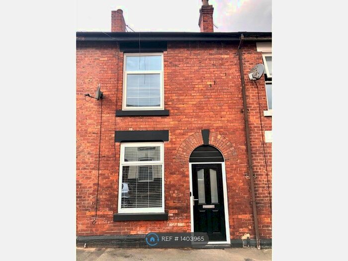 2 Bedroom Terraced House To Rent In Lumn Road, Hyde, SK14