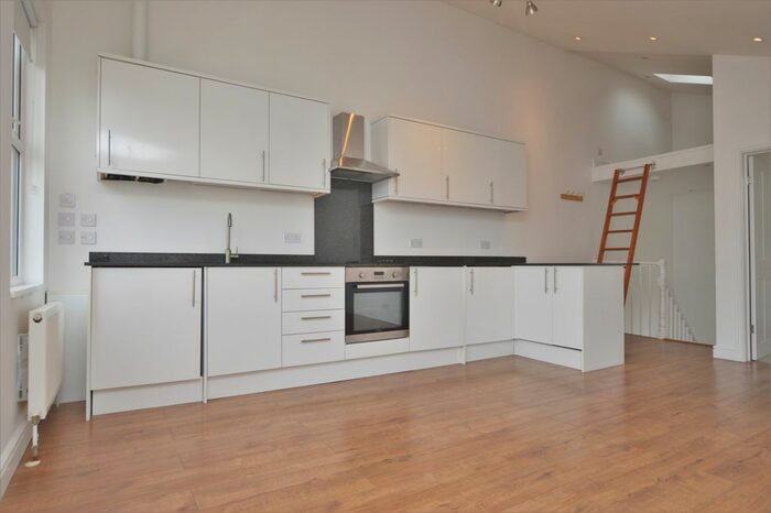 1 Bedroom Flat To Rent In Kent House Road, London SE26