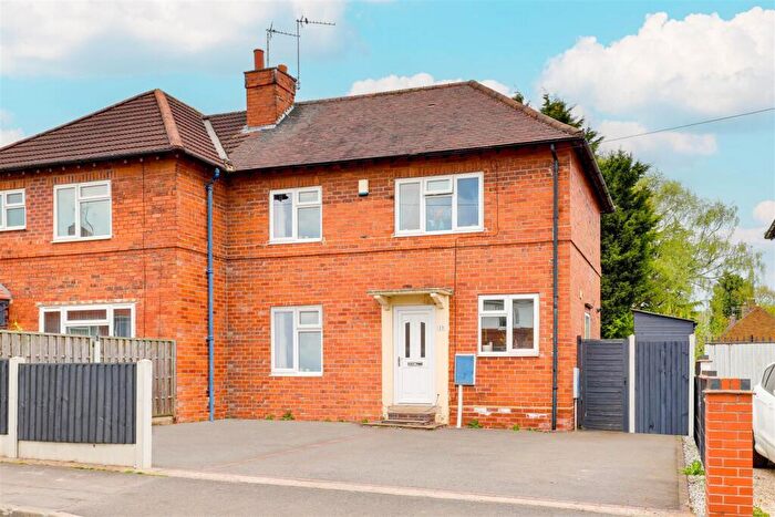 3 Bedroom Semi-Detached House For Sale In Spencer Avenue, Sandiacre, Nottinghamshire, NG10