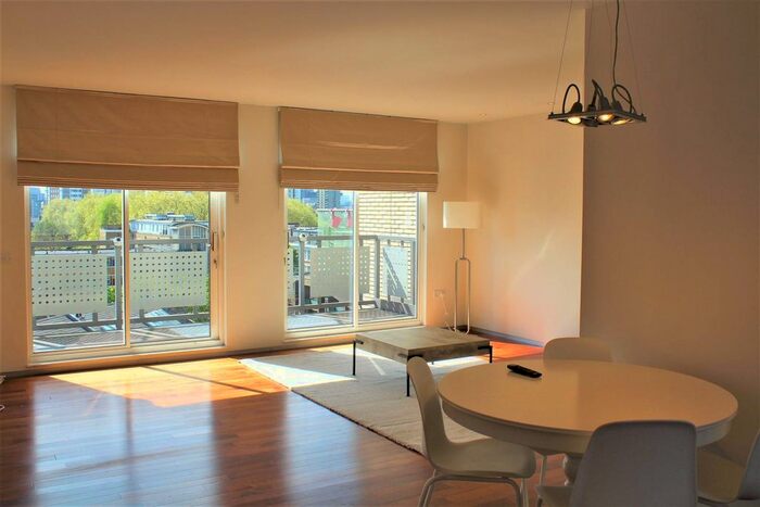 2 Bedroom Flat To Rent In Dingley Road, Islington, London, EC1V