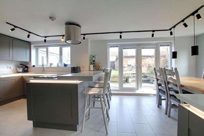 3 Bedroom Detached House For Sale In Station Road, Manea, PE15