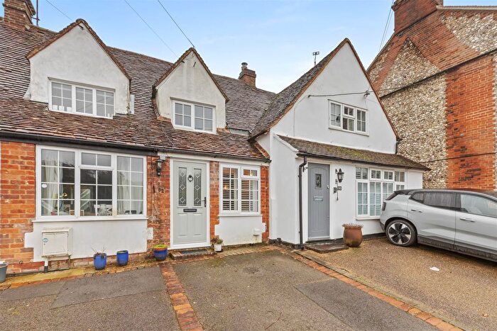 2 Bedroom Property To Rent In The Row, High Wycombe, HP14