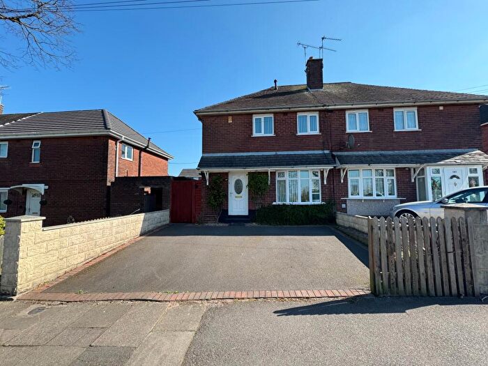 2 Bedroom Semi Detached House To Rent In Hilton Road, Stoke-on-Trent, ST4