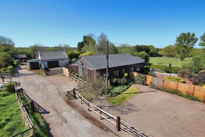 2 Bedroom Detached Bungalow For Sale In Otford Lane, Halstead, Nr Sevenoaks, TN14
