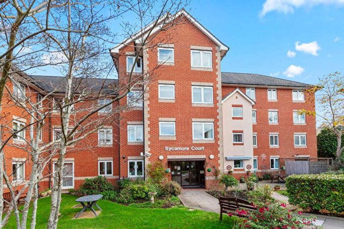 2 Bedroom Retirement Property For Sale In Sycamore Court, Aylesbury, Bucks, HP19