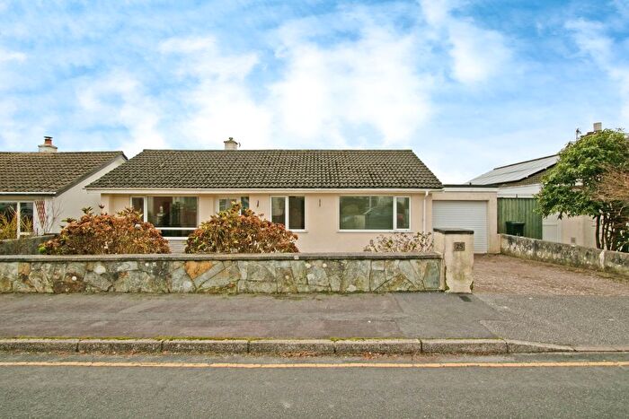 3 Bedroom Bungalow For Sale In Lamellyn Drive, Truro, Cornwall, TR1
