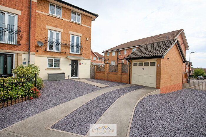 4 Bedroom Town House For Sale In Brookhaven Way, Bramley, Rotherham, S66
