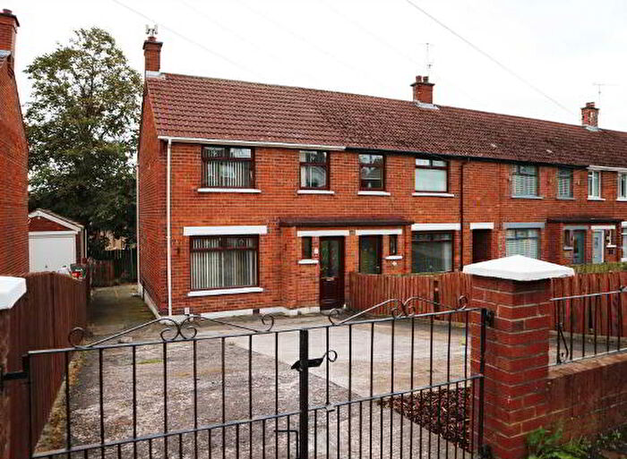 3 Bedroom End Of Terrace House To Rent In West Circular Road, Belfast, BT13