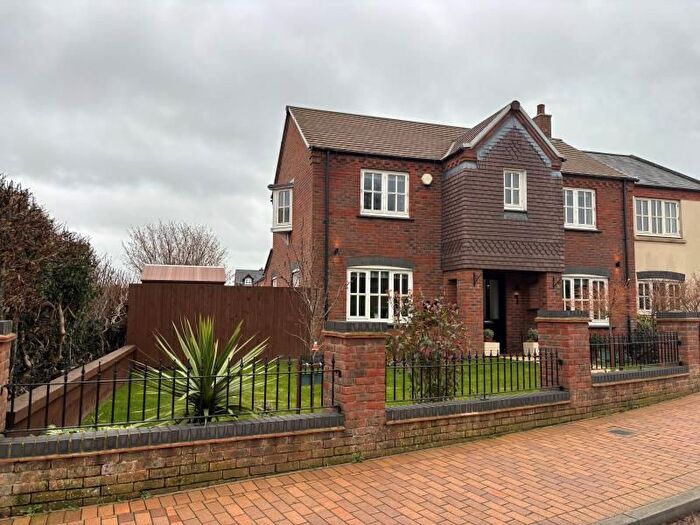 4 Bedroom Semi Detached House For Sale In Ellens Bank, Lightmoor, TF4