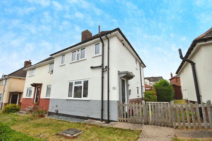 3 Bedroom Semi-Detached House For Sale In Devonshire Avenue North, New Whittington, Chesterfield, S43