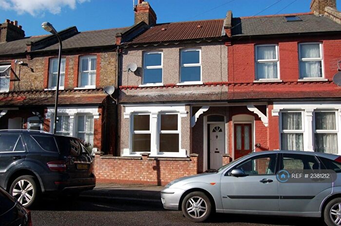 4 Bedroom Terraced House To Rent In Fernlea Road, Tooting Border, CR4