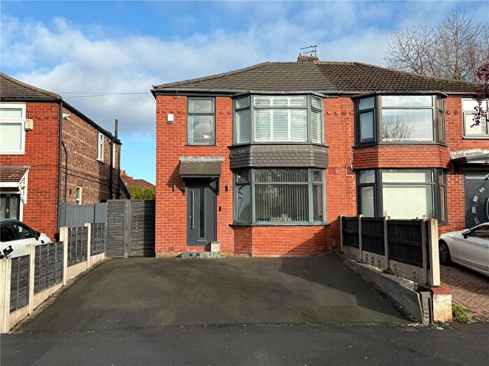 3 Bedroom Semi Detached House For Sale In School Lane, Didsbury, M20