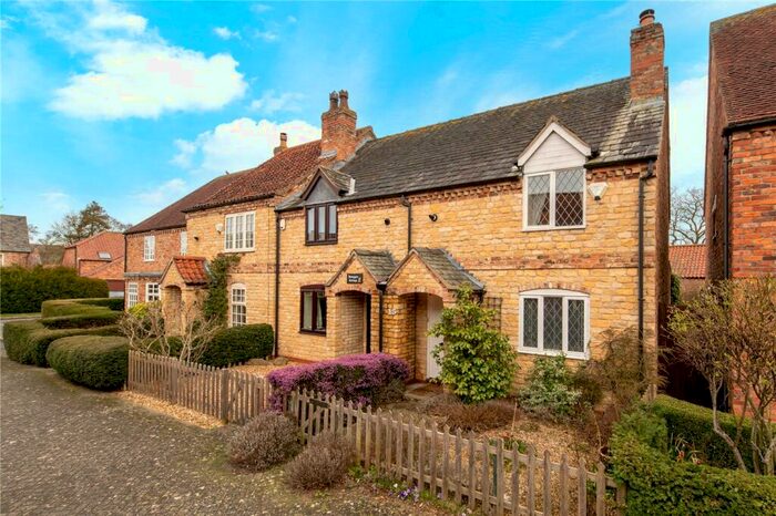 2 Bedroom End Of Terrace House For Sale In Cockburn Way, Harmston, Lincoln, Lincolnshire, LN5