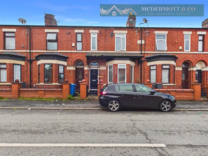 3 Bedroom Terraced House For Sale In Assheton Road, Newton Heath, M40
