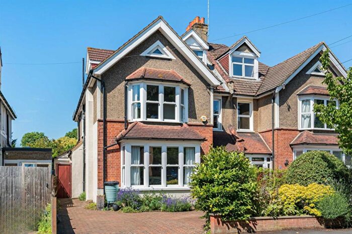 6 Bedroom Semi Detached House For Sale In Park Hill Road, Wallington, SM6