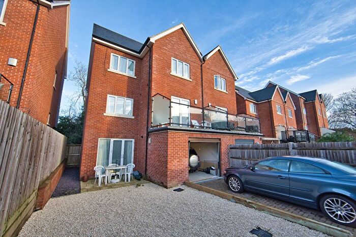 4 Bedroom End Terrace House For Sale In Shorncliffe Road, Folkestone, Kent, CT20