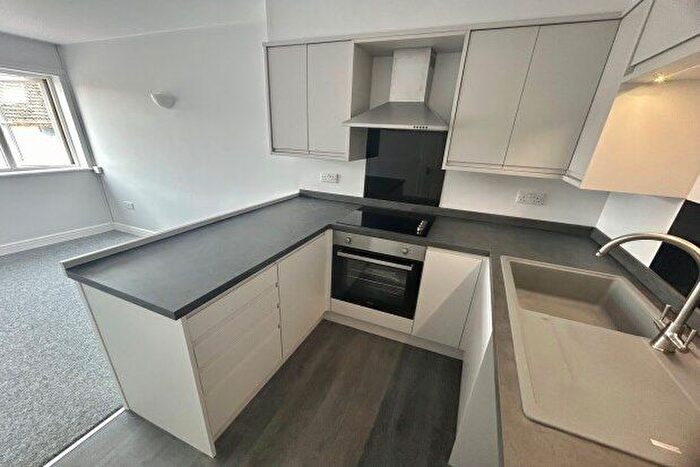 1 Bedroom Flat To Rent In North Wingfield, Chesterfield, S42