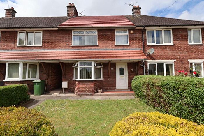 3 Bedroom Terraced House For Sale In Garner Road, Wrexham, LL13