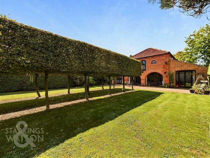 2 Bedroom Barn Conversion For Sale In Church Street, Brisley, Dereham, NR20