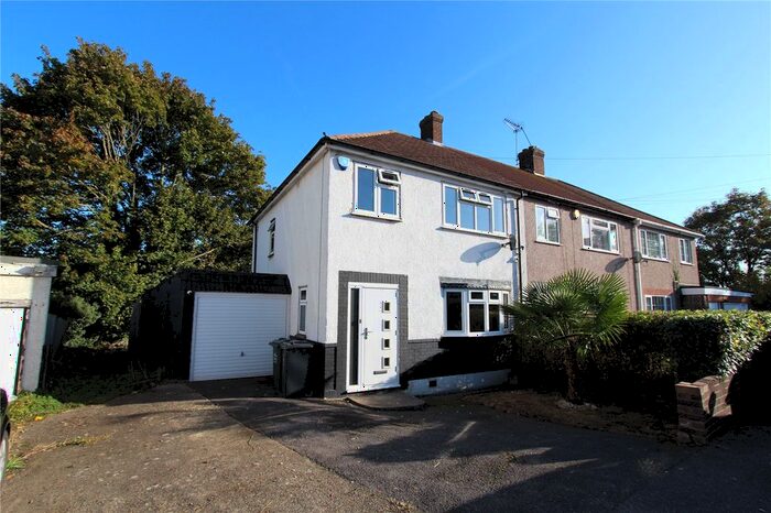 3 Bedroom End Of Terrace House To Rent In Clarendon Gardens, Dartford, Kent, DA2