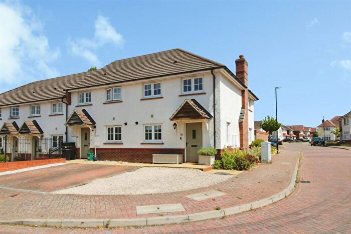 2 Bedroom End Of Terrace House For Sale In Cressida Way, Cawston, Rugby, CV22