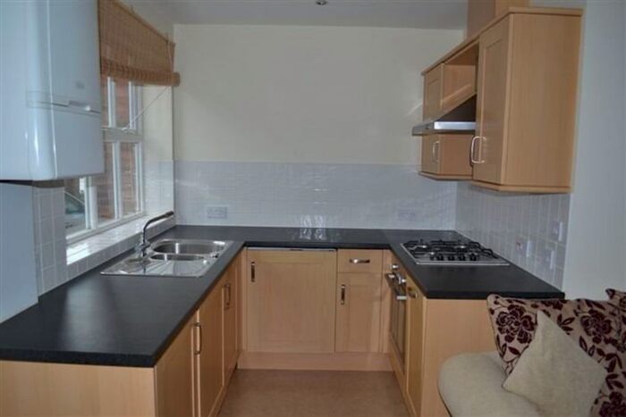 1 Bedroom Flat To Rent In Victoria Park Road, Leicester, LE2