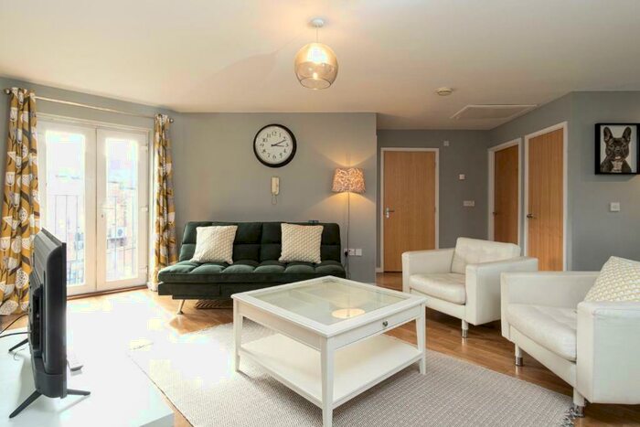 2 Bedroom Apartment To Rent In Wyllie Mews, Burton On Trent, DE14