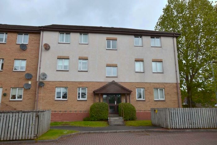 2 Bedroom Flat To Rent In Lees Court, Coatbridge, ML5