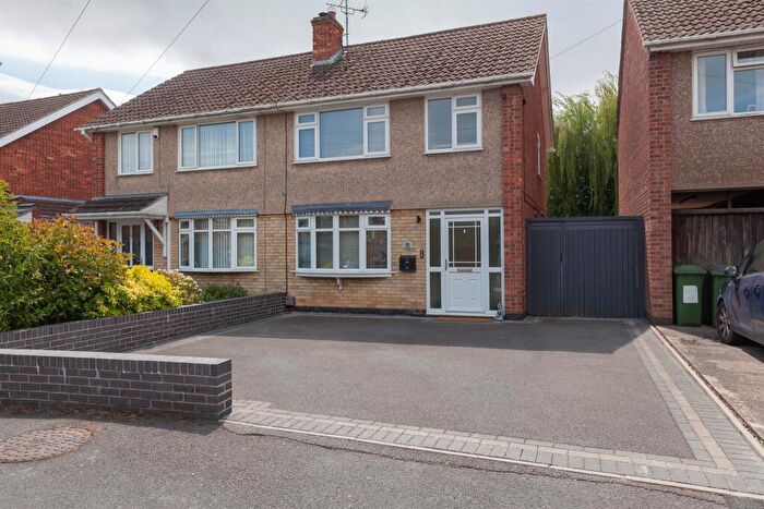 3 Bedroom Semi-Detached House For Sale In Laurel Road, Blaby, Leicester, LE8