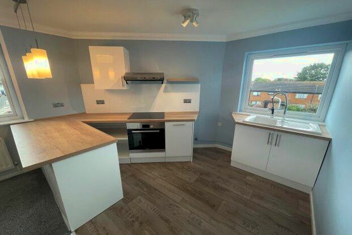 2 Bedroom Flat To Rent In Sharples Crescent, Liverpool, L23