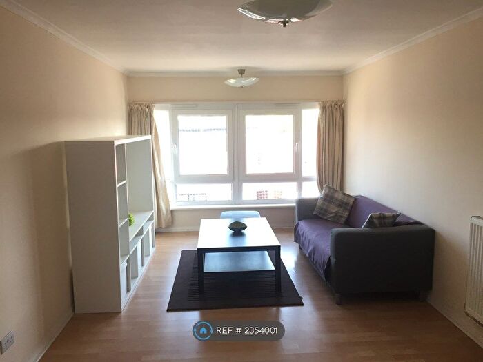 1 Bedroom Flat To Rent In Raynes Park, London, SW20