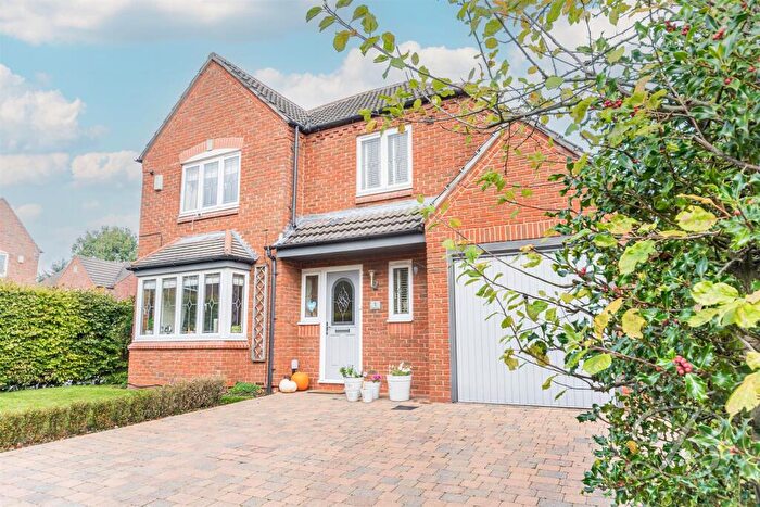 4 Bedroom Detached House For Sale In Chestnut Close, Harlow Wood, Mansfield, NG18