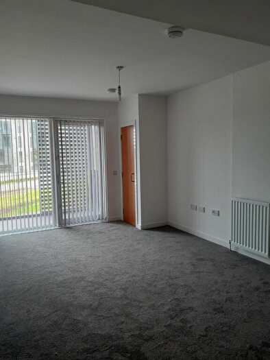 2 Bedroom Flat To Rent In Duke Street, Dennistoun, Glasgow, G31