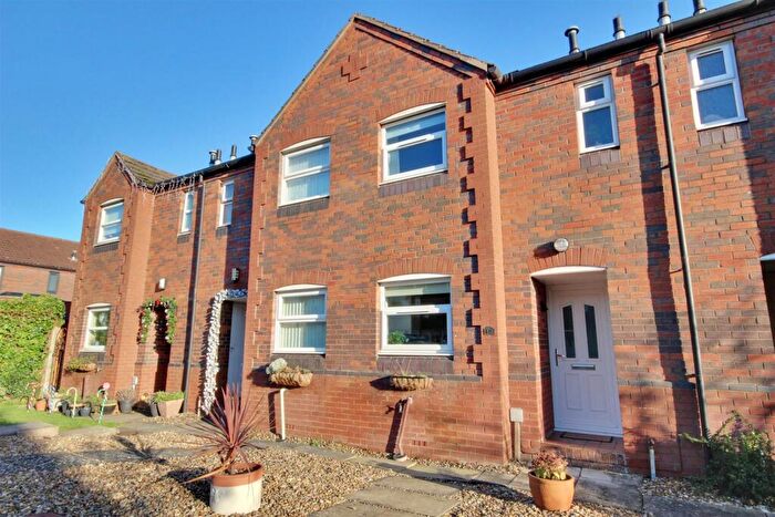 2 Bedroom Terraced House For Sale In Wingfield Way, Beverley, HU17