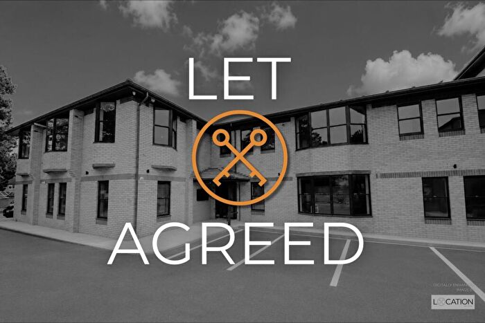 1 Bedroom Flat To Rent In Whitworth Road, Cirencester, GL7