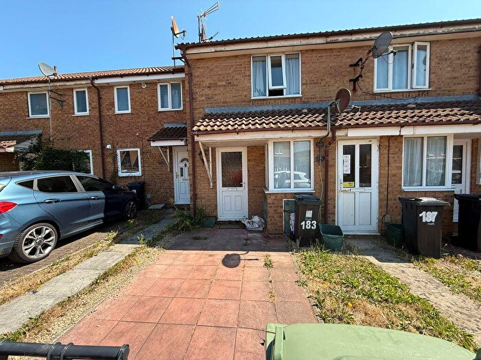 1 Bedroom Flat To Rent In Oaktree Crescent, Bristol, BS32
